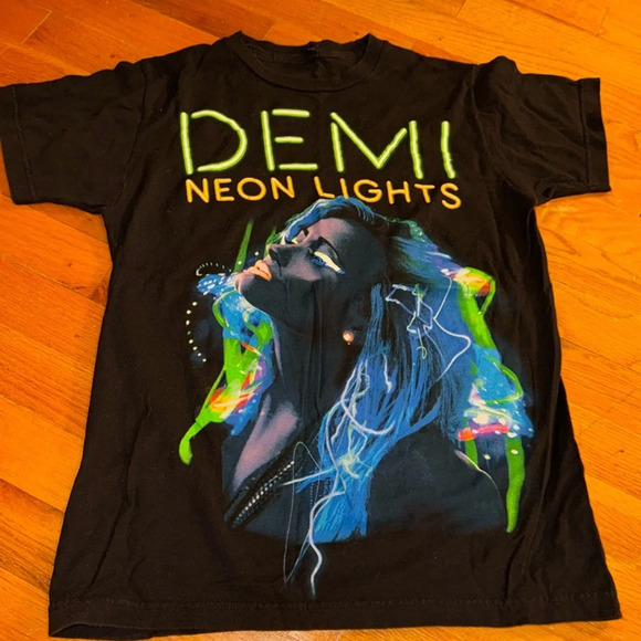 Tultex Other - 2014 Demi Lovato The Neon Lights Tour Concert T-Shirt Sz SMALL